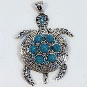STERLING SILVER TURTLE WITH TURQUOISE STONES PENDANT IN EXCELLENT CONDITION, 3"